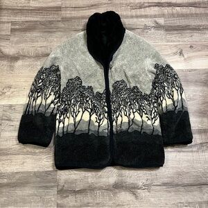 Vintage Nordic Lights Gray and Black Tree Pattern reversible Jacket very warm